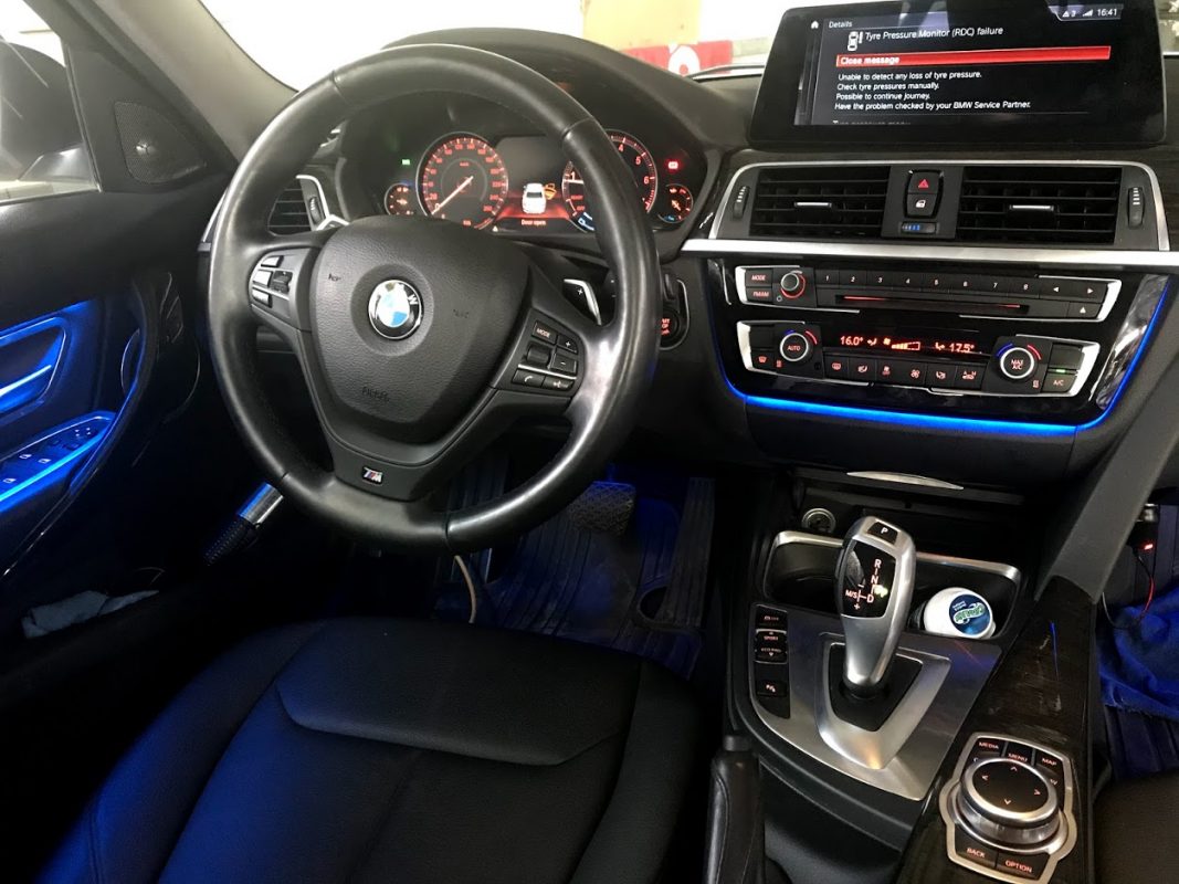 Lên đồ chơi ôtô