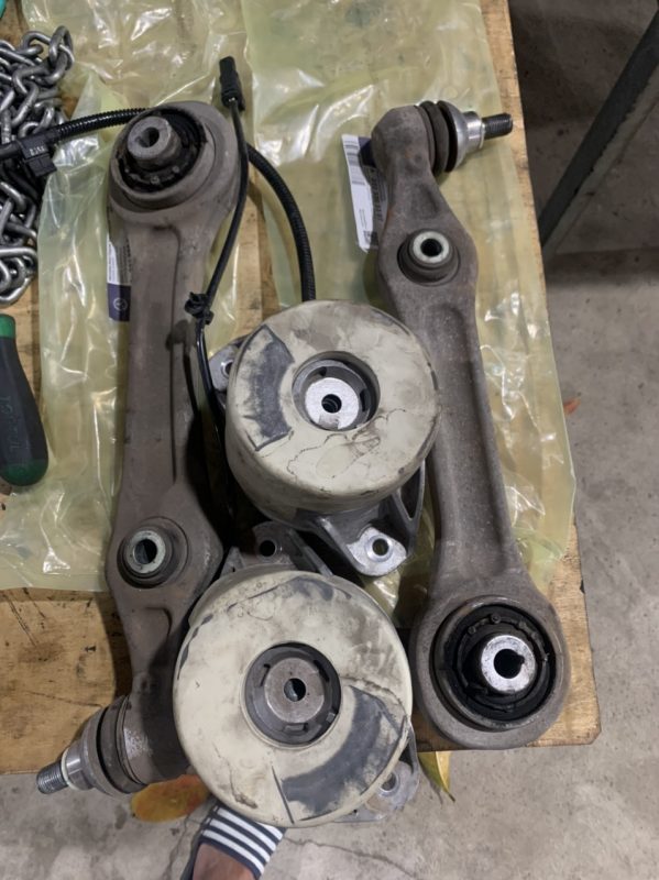 hệ thống gầm ô tô