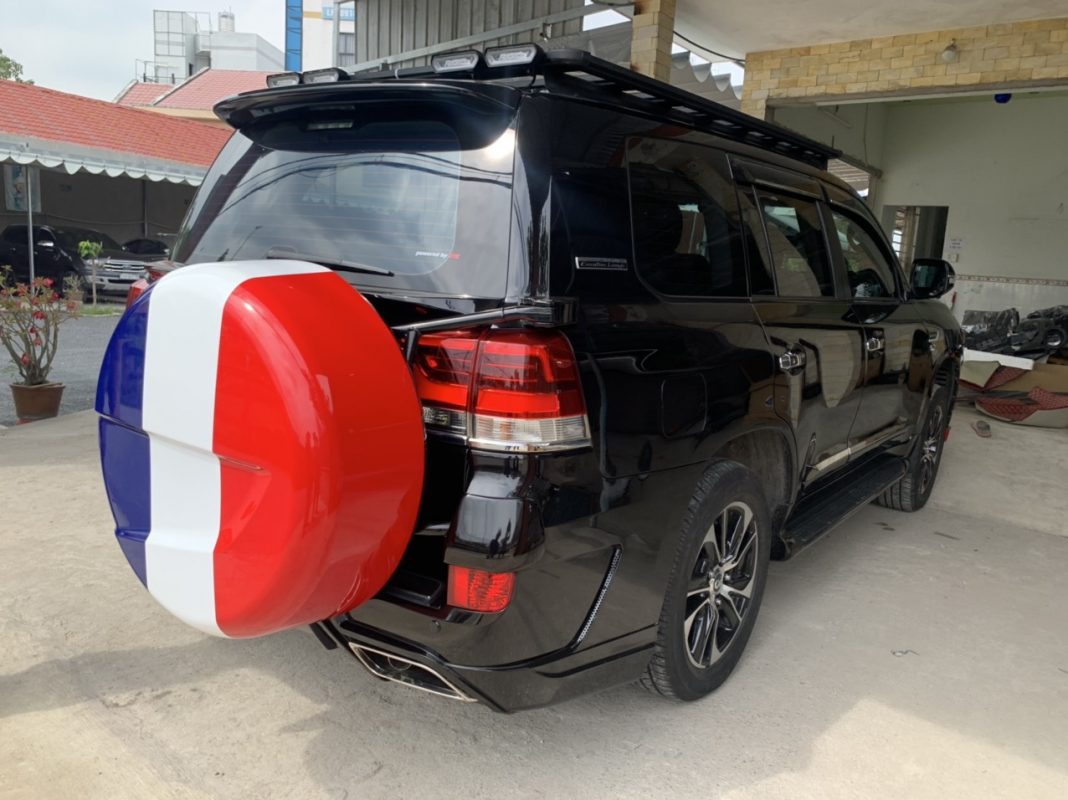 Lên đời xe Lancruise 2013